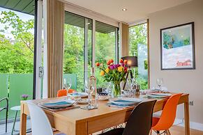 Host Stay Hilltop House