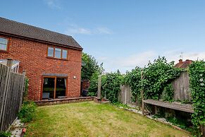 Host Stay Hales Orchard