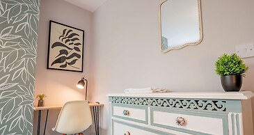 Host Stay Lower Chestnut House