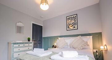 Host Stay Lower Chestnut House