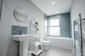 Host Stay Lower Chestnut House