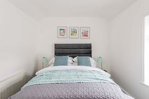 Host Stay The Haven at Church Road