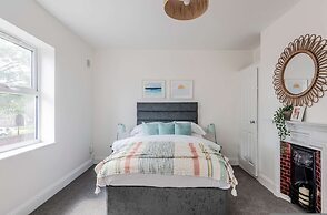 Host Stay The Haven at Church Road