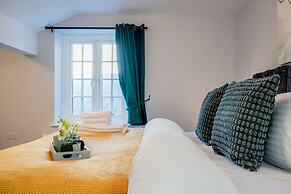 Host Stay Bridge Street Penthouse Apartment