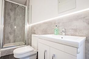 Host Stay Bridge Street Penthouse Apartment