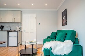 Host Stay Bridge Street Penthouse Apartment