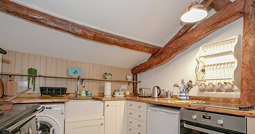 Host Stay Snodsbury Barn