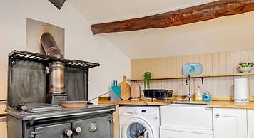 Host Stay Snodsbury Barn