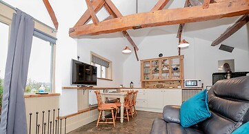 Host Stay Snodsbury Barn