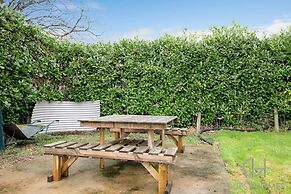 Host Stay Snodsbury Barn