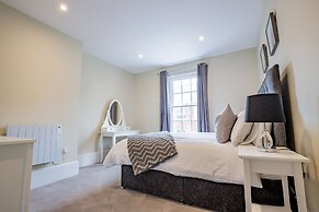 Host Stay Shaw Street Suite