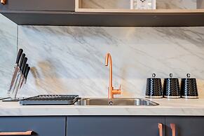 Host Stay Shaw Street Suite