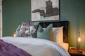 Host Stay Foley House Apartment