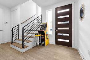 Downtown Houston 3BR Bachelorette Escape