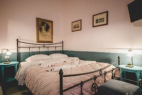 PENSION ACRONAFPLIA building C