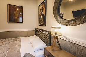 PENSION ACRONAFPLIA building C