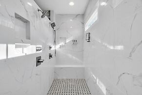 Durham Retreat Games, Exercise, And Relaxation 5 Bedroom Home