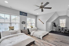 Durham Retreat Games, Exercise, And Relaxation 5 Bedroom Home