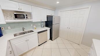 Shoreline Towers 1074 2 Bedroom Condo