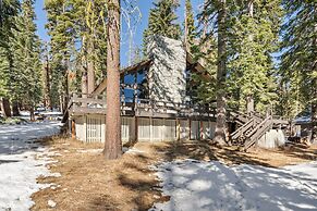 Awesome House Above The Lake/pets Welcome 2 Bedroom Home by Bear Valle