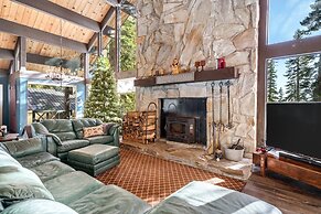 Awesome House Above The Lake/pets Welcome 2 Bedroom Home by Bear Valle