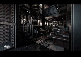 Man Cave Hostel
