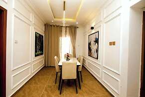 Sow Luxury Apartment