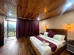 Whispering Pines Lachung
