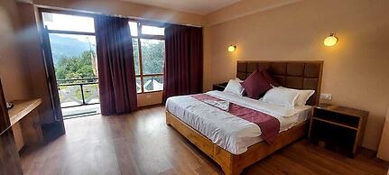 Whispering Pines Lachung