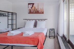 Paris Expo 2 Residence