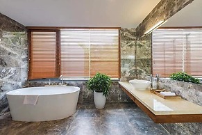 Flamingos Dai Lai Resort Luxury