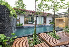 Flamingos Dai Lai Resort Luxury