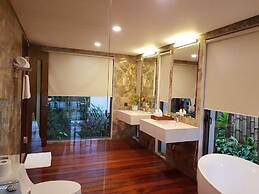 Flamingos Dai Lai Resort Luxury