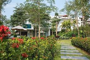 Flamingos Dai Lai Resort Luxury