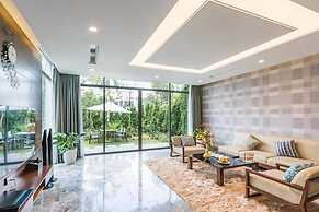 Flamingos Dai Lai Resort Luxury