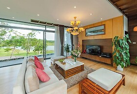 Flamingos Dai Lai Resort Luxury