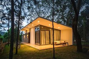 Flamingos Dai Lai Resort Luxury