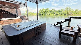 Kawarin River Exclusive Hotel & Resort