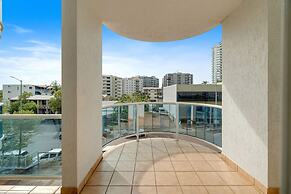 Zen Oceanscape Balcony - Oceanview - Parking