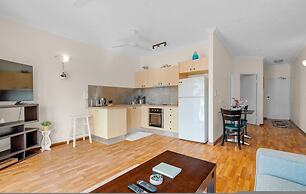 Zen Oceanscape Balcony - Oceanview - Parking