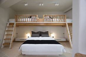 Akrotiri Estate Naxos - Private Hillside Estate