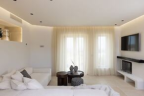 Akrotiri Estate Naxos - Private Hillside Estate