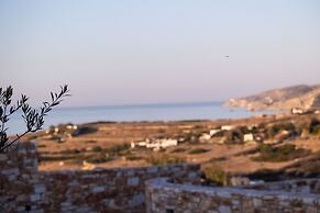Akrotiri Estate Naxos - Private Hillside Estate