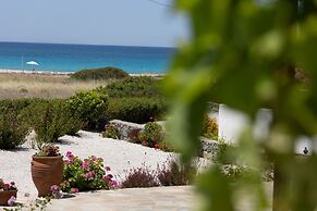 Angali HM Quiet 3 Bdrm Home on the Beach