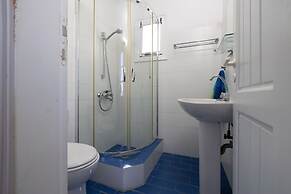 Angali HM Quiet 3 Bdrm Home on the Beach