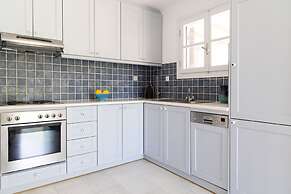 Angali HM Quiet 3 Bdrm Home on the Beach