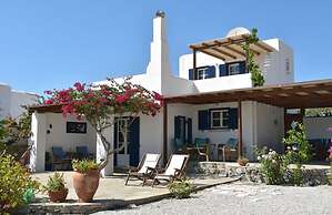 Angali HM Quiet 3 Bdrm Home on the Beach