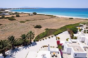 Angali HM Quiet 3 Bdrm Home on the Beach