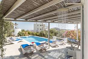 Villa Alba Spacious Home by the sea