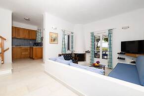 Angali TA 3 Bedroom Home 60m From Kastraki Beach